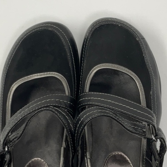 Women’s black cloudwalkers, size 9.5 wide, in very good condition - Picture 3 of 8